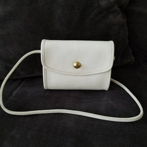 Vintage Coach Chrystie Ivory Leather Purse